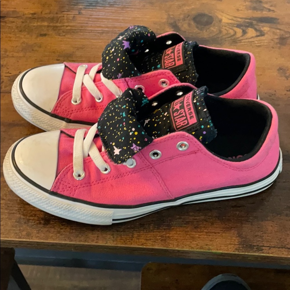 Girls slip on converse